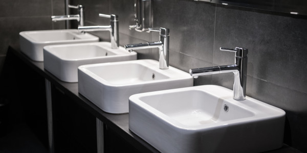 Reformas Integrales de Oficinas y Despachos Guadassuar · Reformasde Baños / Lavabos / Aseos