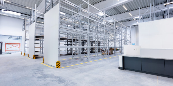 Reformas Integrales de Naves Industriales Foios ​ · Diseño e Instalación de Áreas de Producción, Almacén y Oficinas